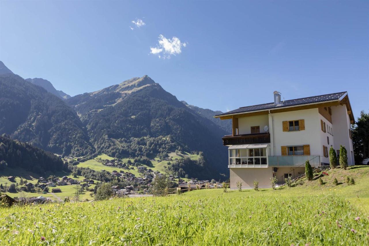 Gaestehaus Laurin Sankt Gallenkirch Exterior foto